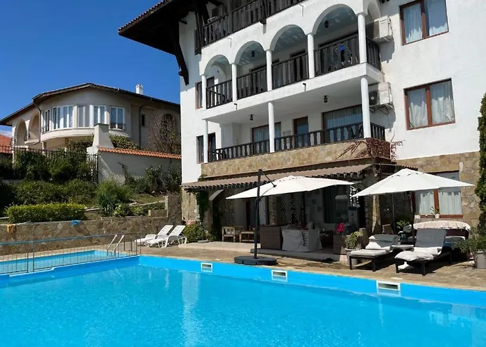 Exotic - アパート *